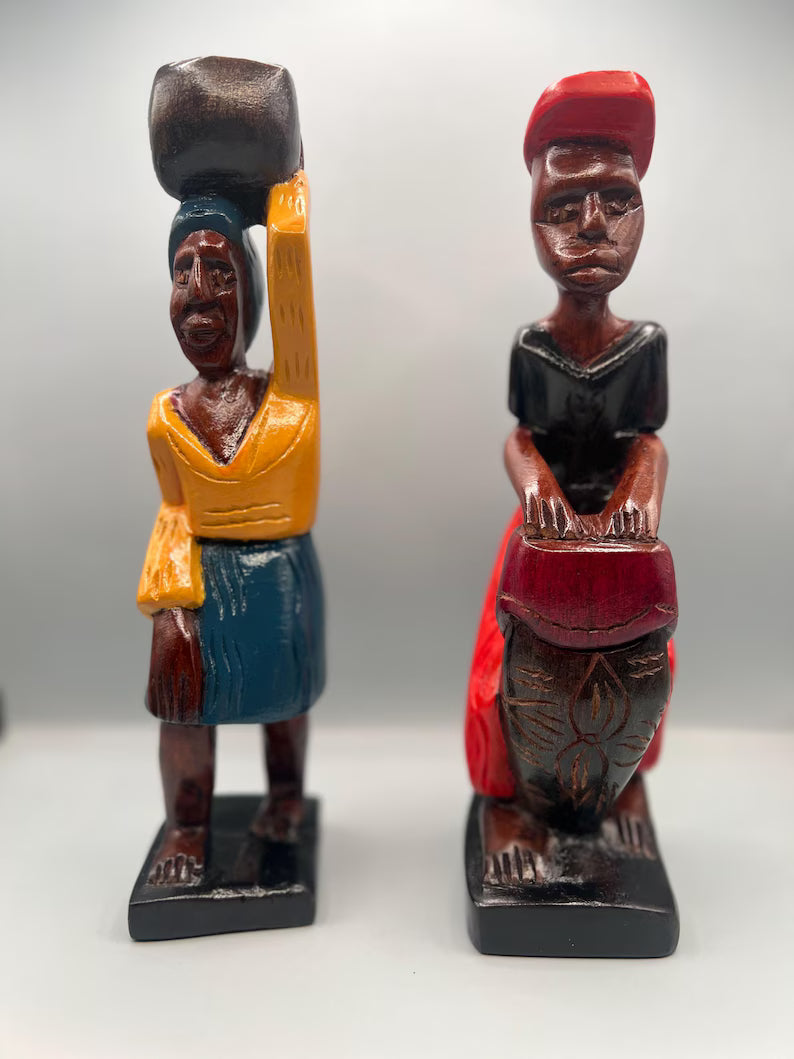 Handcrafted Muerto Wooden Statue Set / Set de Estatuas Talladas a Mano