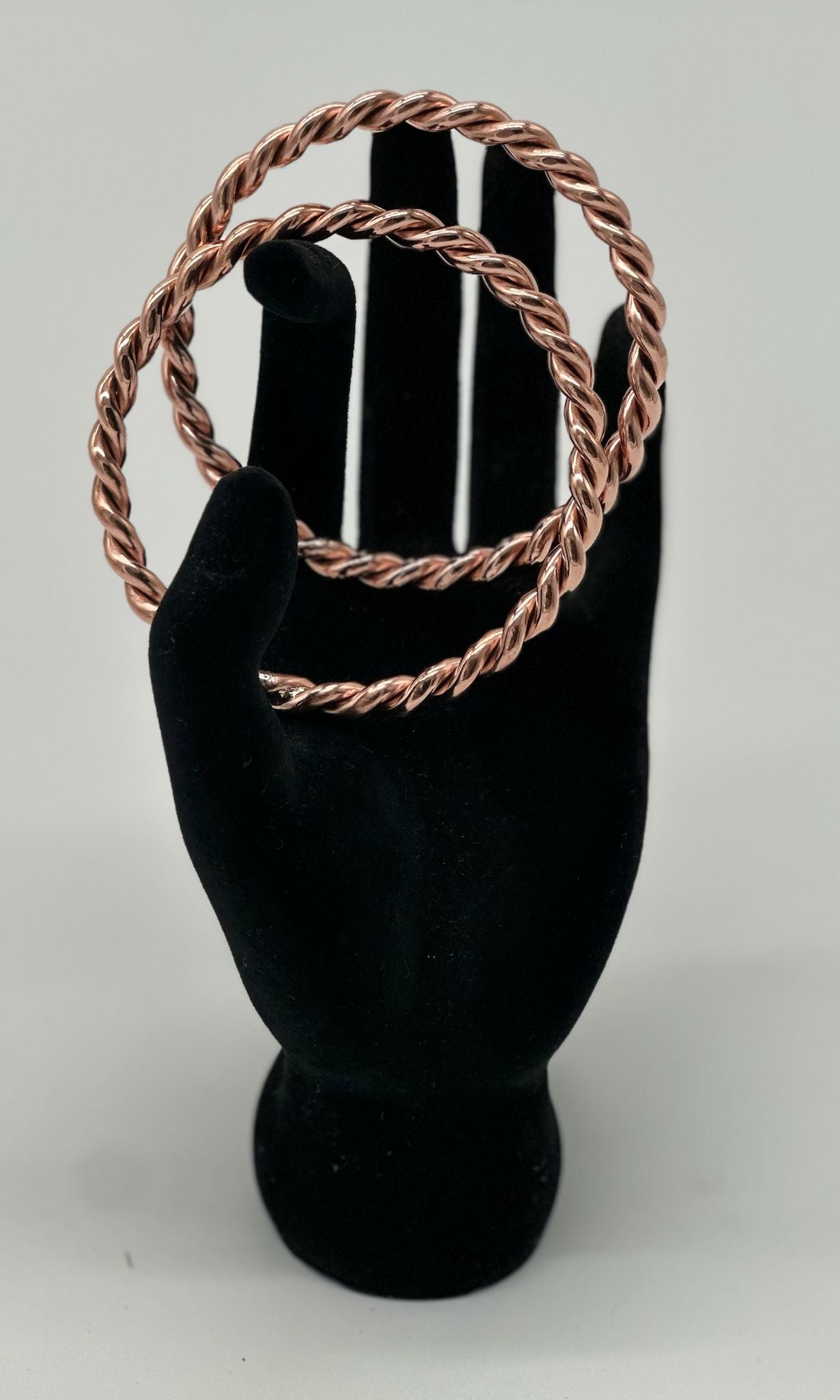 Obba Nani Bracelets: Elegance in Pure Jeweler's Copper / Pulseras Obba Nani: Elegancia &nbsp;en Cobre de Joyería Pura