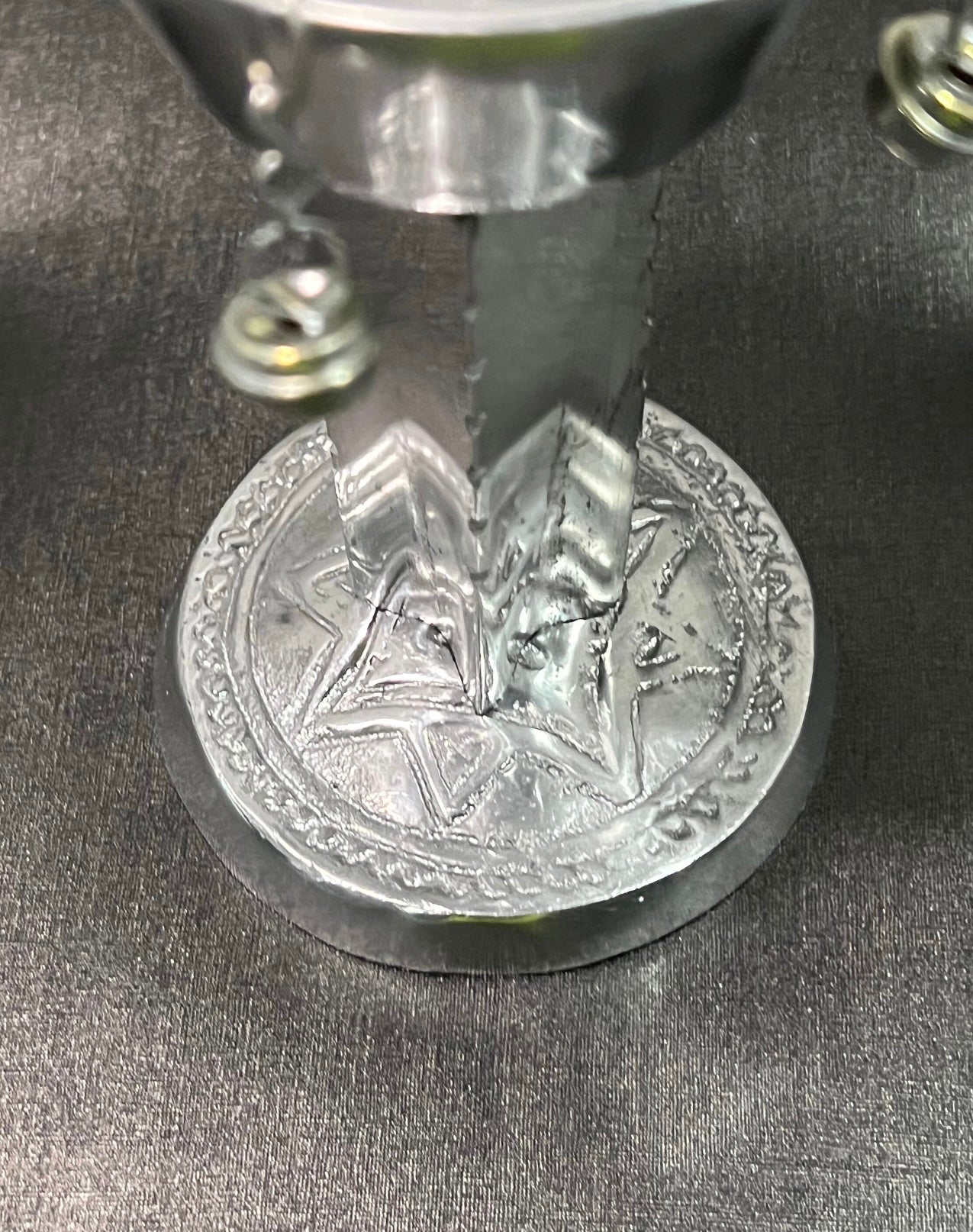 Set de Herramientas de Guerreros Cromadas para Ifa/Ocha con Caldero Cromado /et of Chromed Warriors tools for Ifa/Osha with Chromed Pot