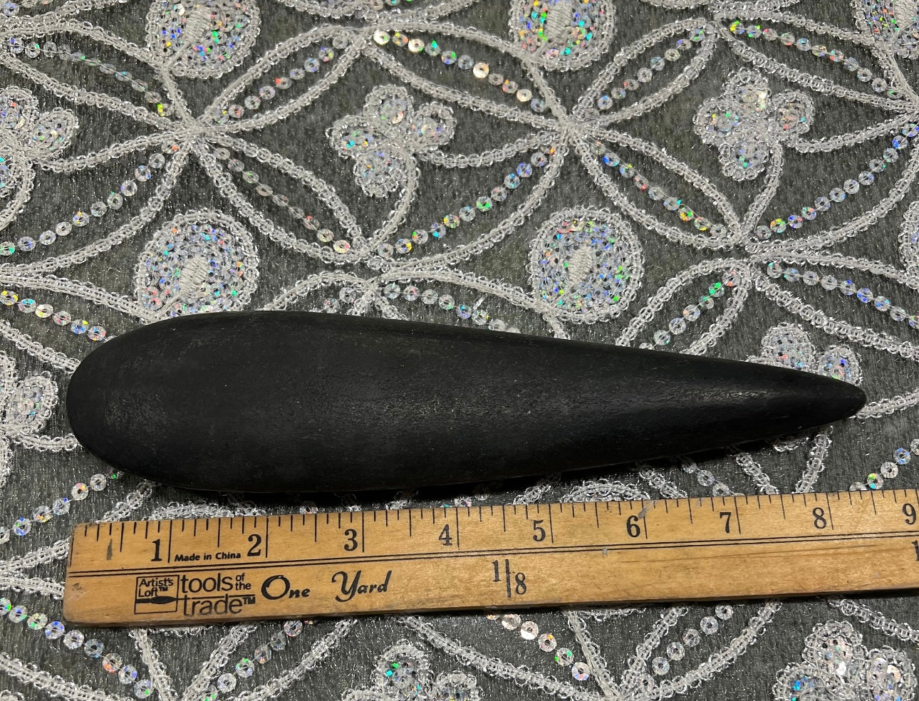 Piedra de Rayo Negra