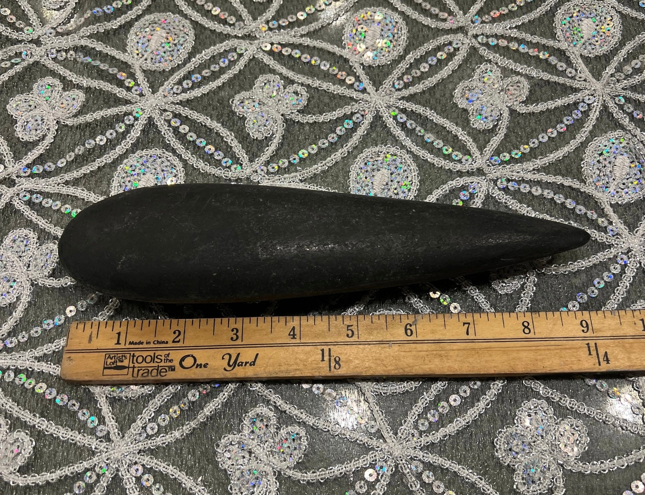 Piedra de Rayo Negra