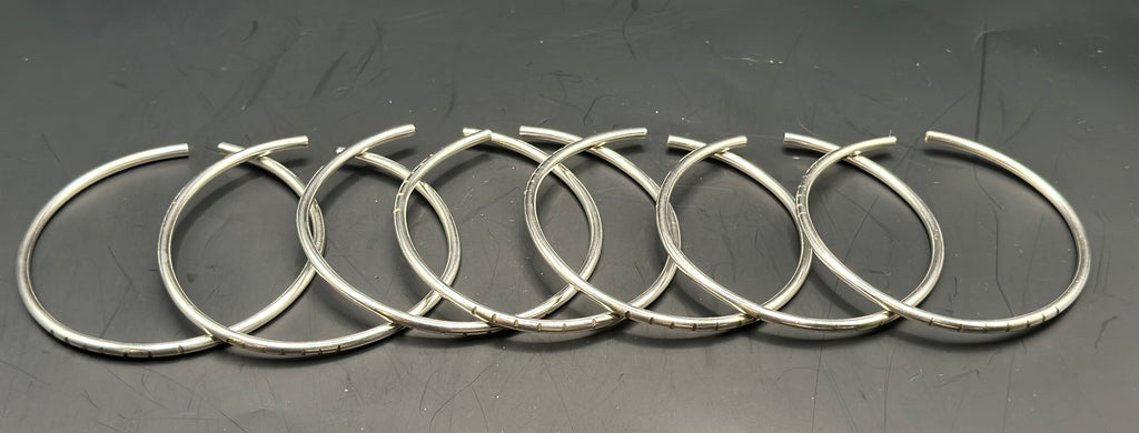 Set de Manilla de Yemaya Plata Fina .999 8 gauge - Gruesor tradicional/Yemaya Bangle Set in Fine Silver .999 8 gauge - traditional thickness