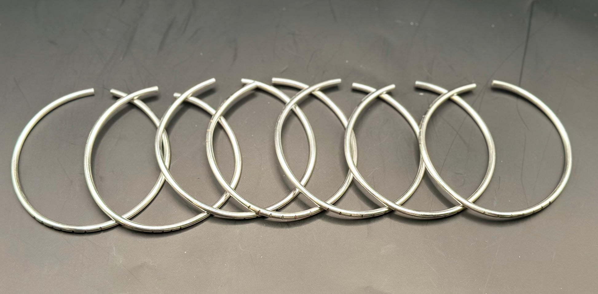 Set de Manilla de Yemaya Plata Fina .999 8 gauge - Gruesor tradicional/Yemaya Bangle Set in Fine Silver .999 8 gauge - traditional thickness