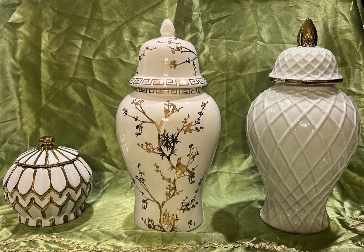 Tinajas de Ceramica Para Orishas / Ceramic Tureens for Orishas
