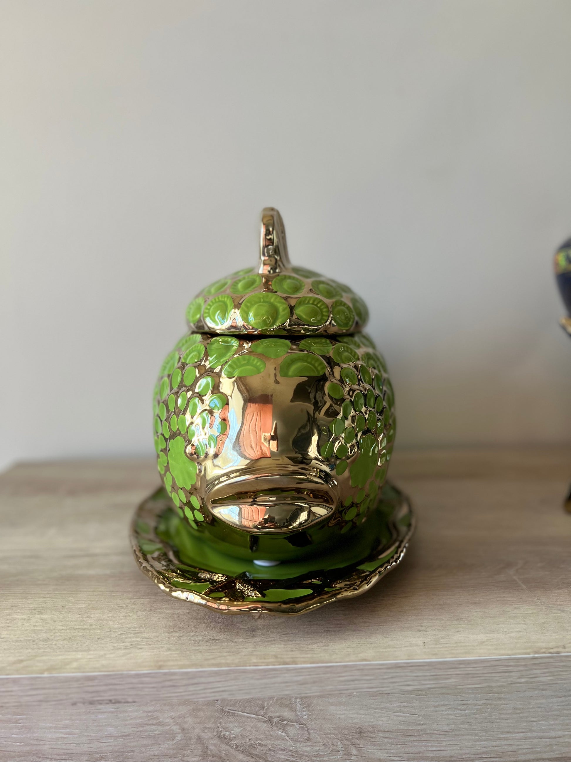 Inle Sopera / Tureen for Inle