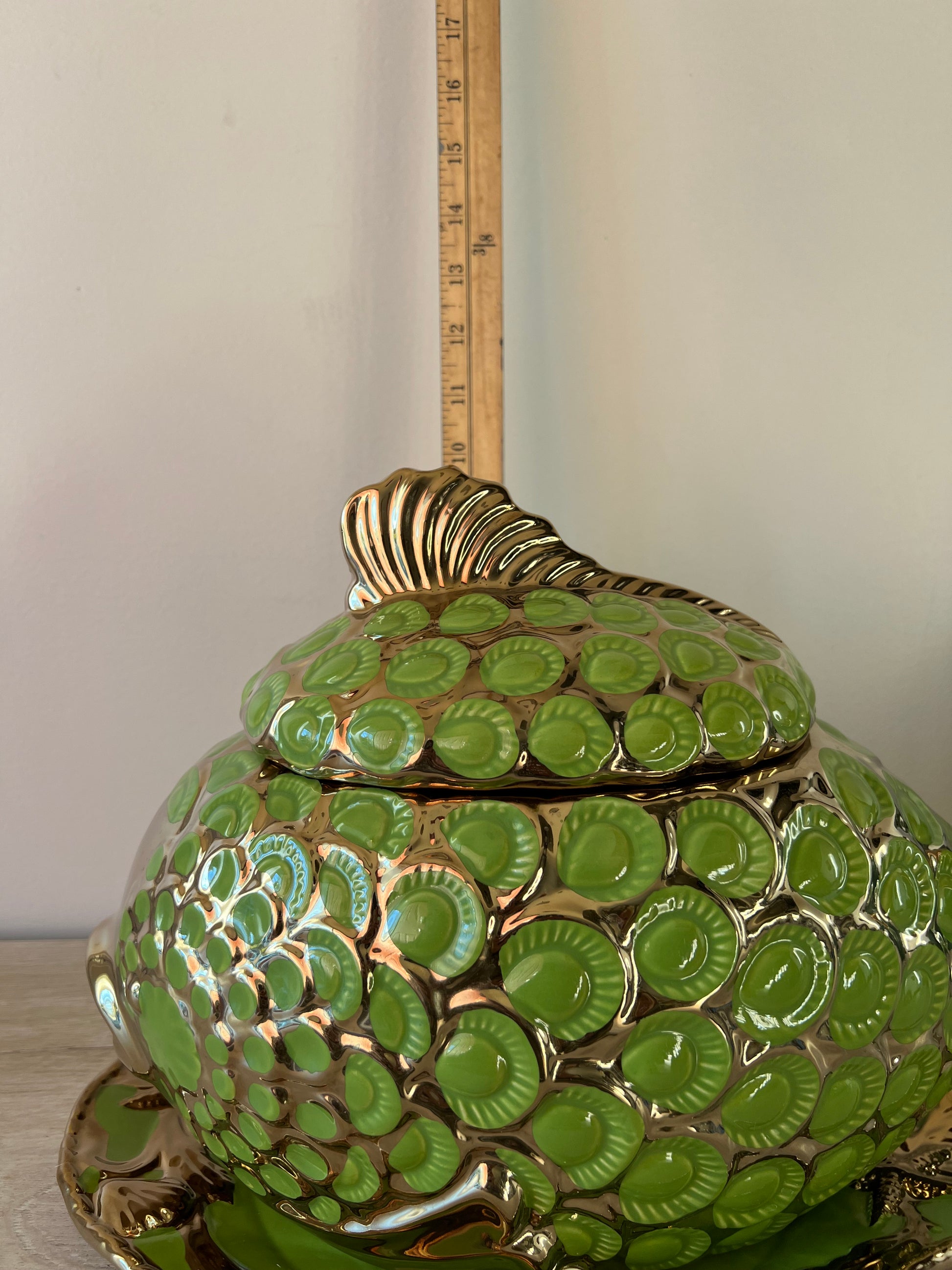 Inle Sopera / Tureen for Inle