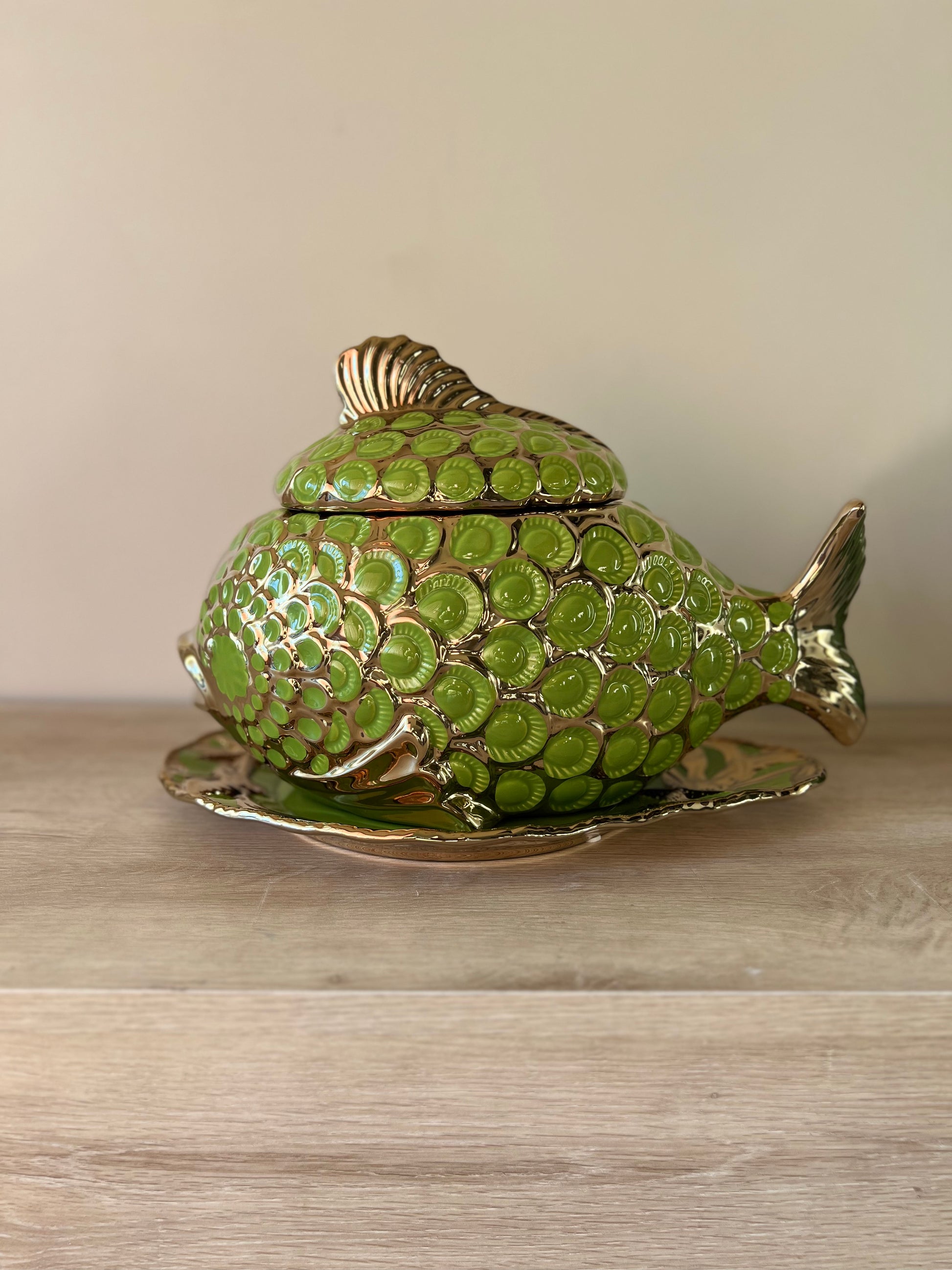 Inle Sopera / Tureen for Inle