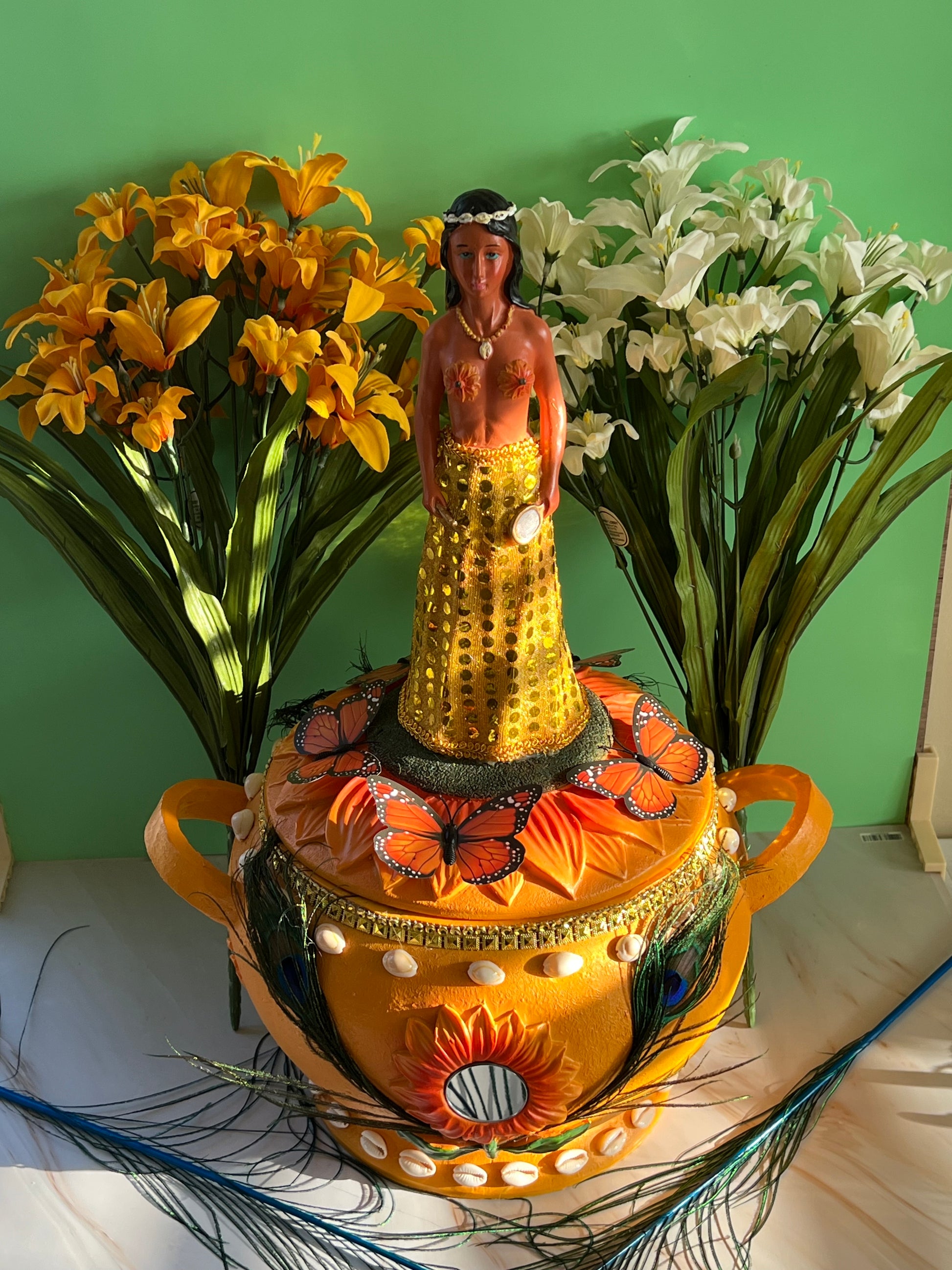 Sopera para Ochun / Toureen (Tinaja) for Oshun