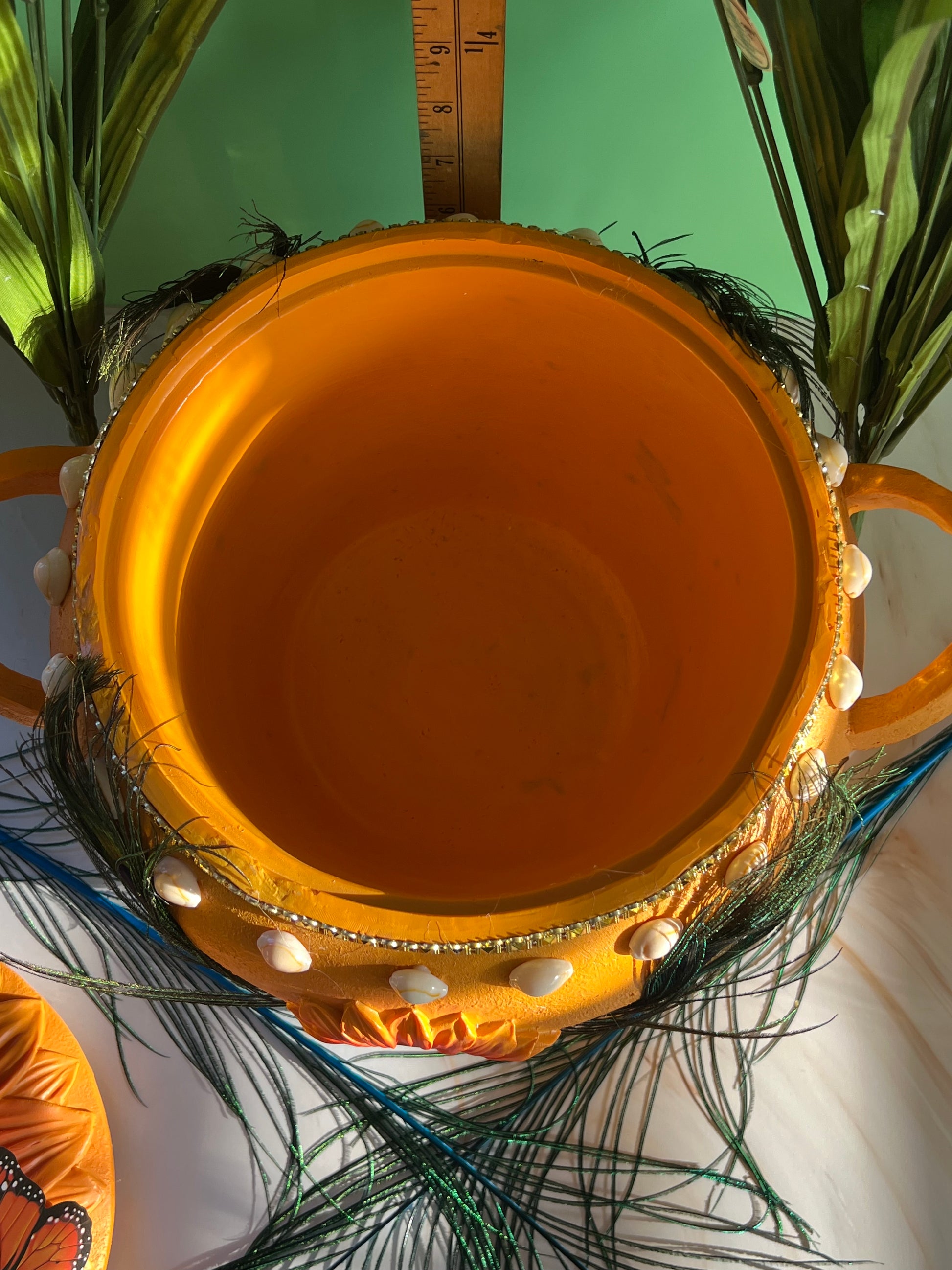 Sopera para Ochun / Toureen (Tinaja) for Oshun