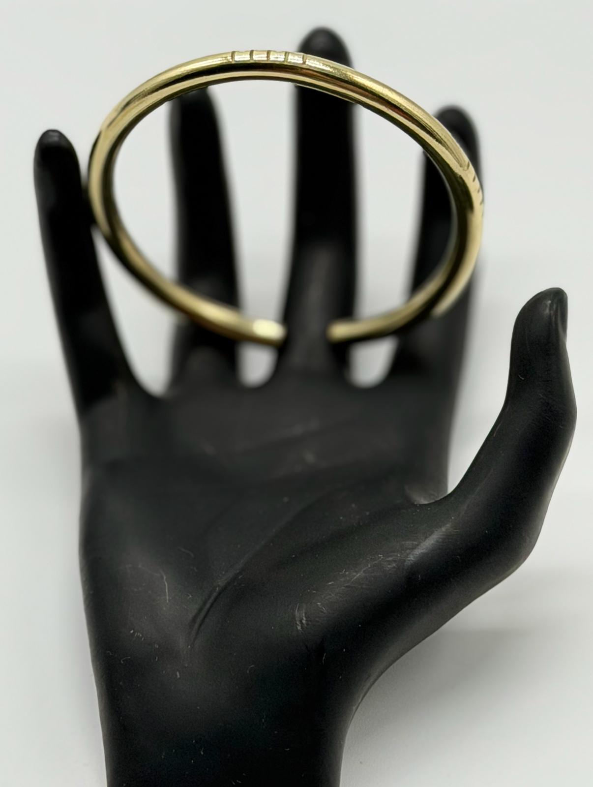 ONLY ONE Oshun Brass Bangle / SOLO UNA Manilla de Ochun en Latón