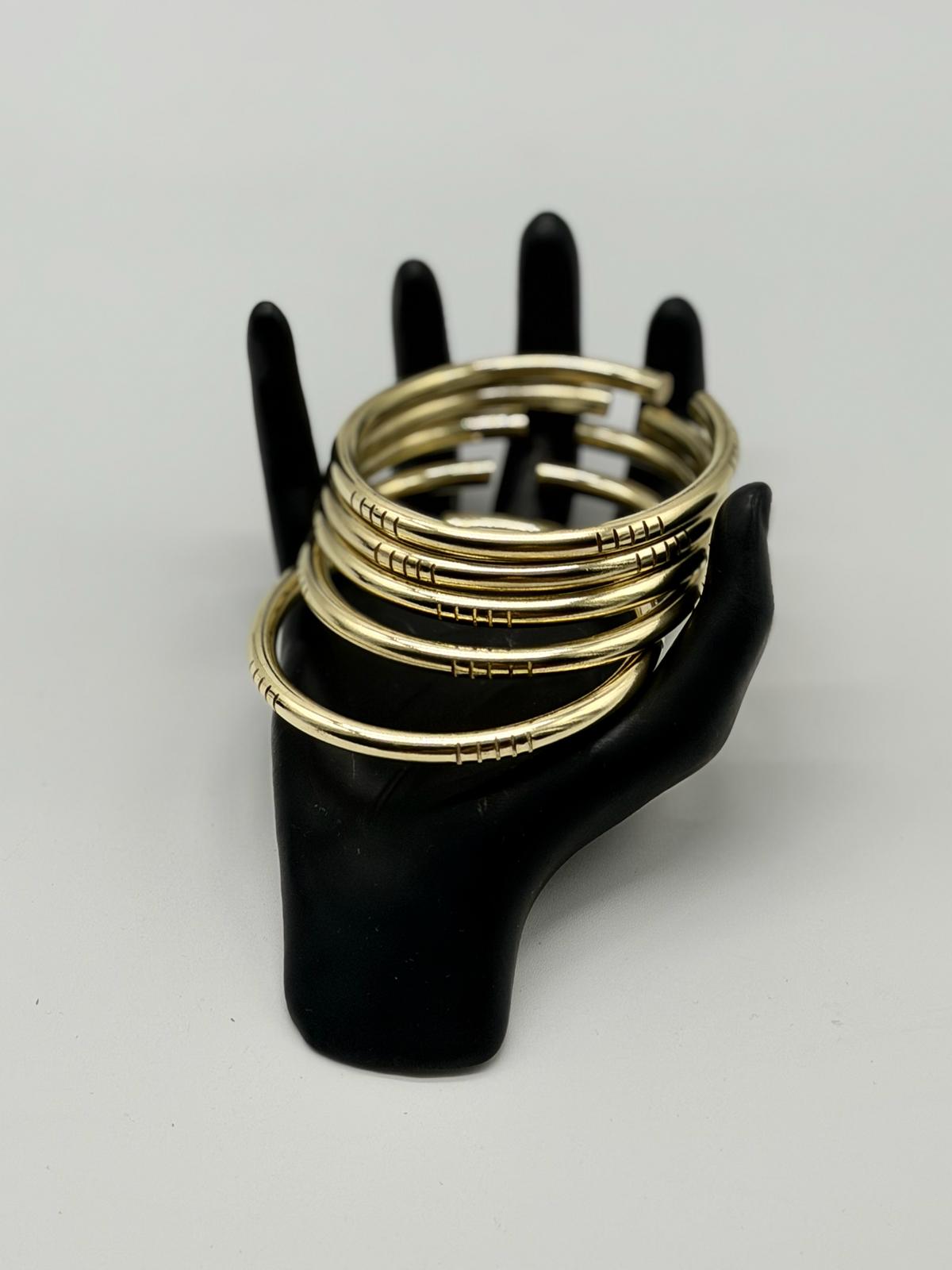 SET OF 5 - Handmade Brass Oshun Bangles / Manillas de Oshund de Latón Hechas a Mano