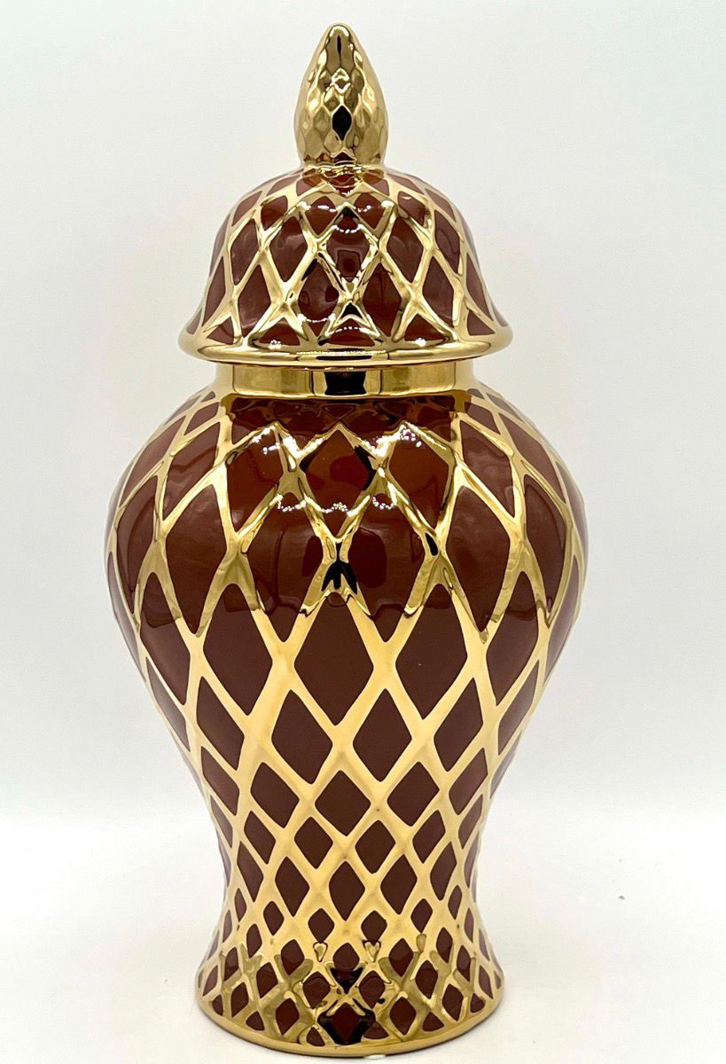 Ginger Jars for the Orishas / Tinajas para Orishas