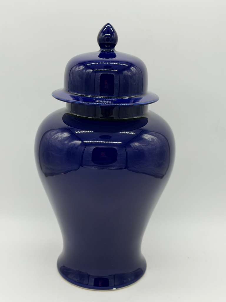 Blue Ginger Jar & Tools / Tinaja Azul & Herramientas