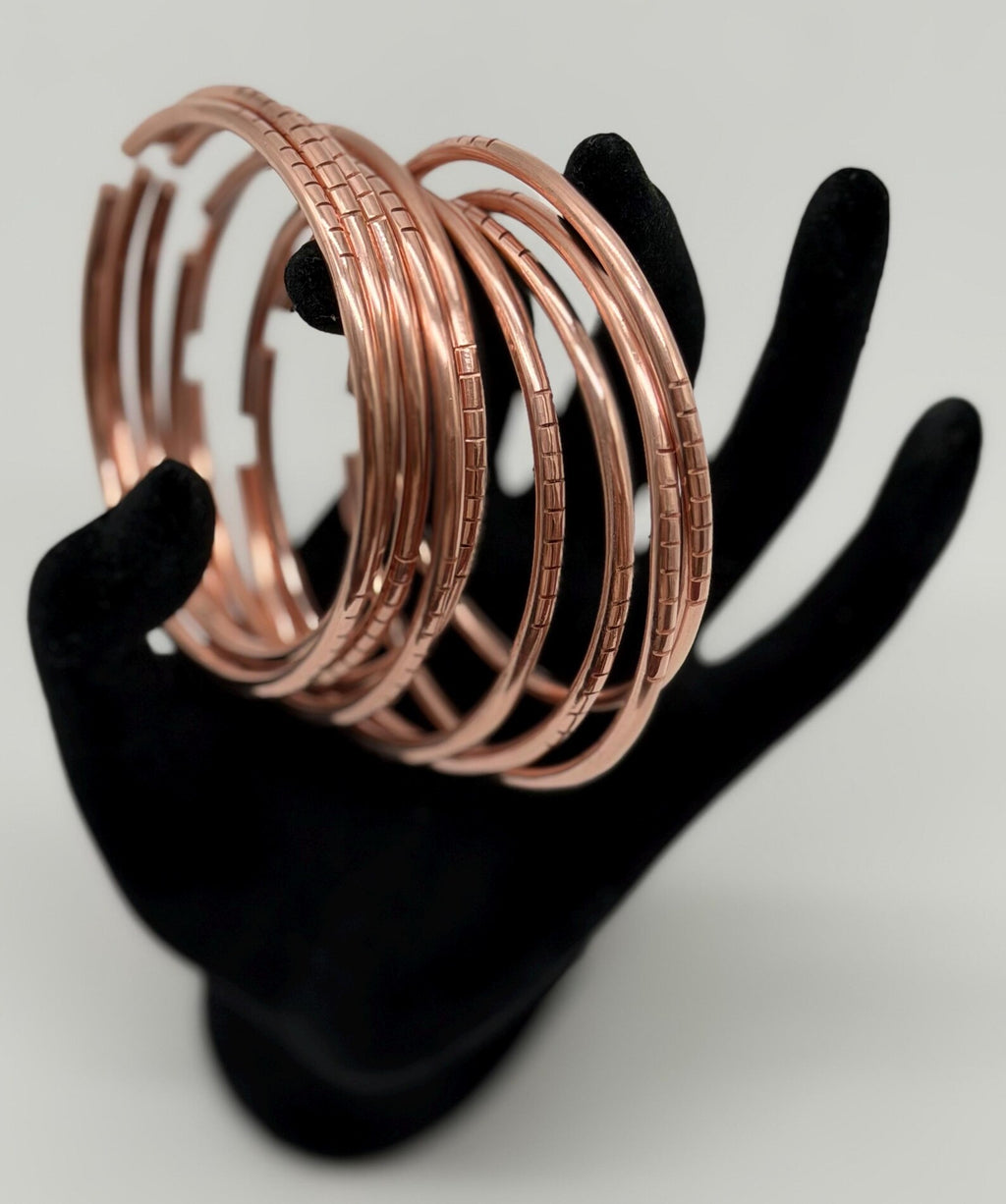 Manillas para Oya en Cobre Fino 8ga (gruesor tradicional) / Handmade Pure Copper Oya Bangles 8ga (traditional thickness)