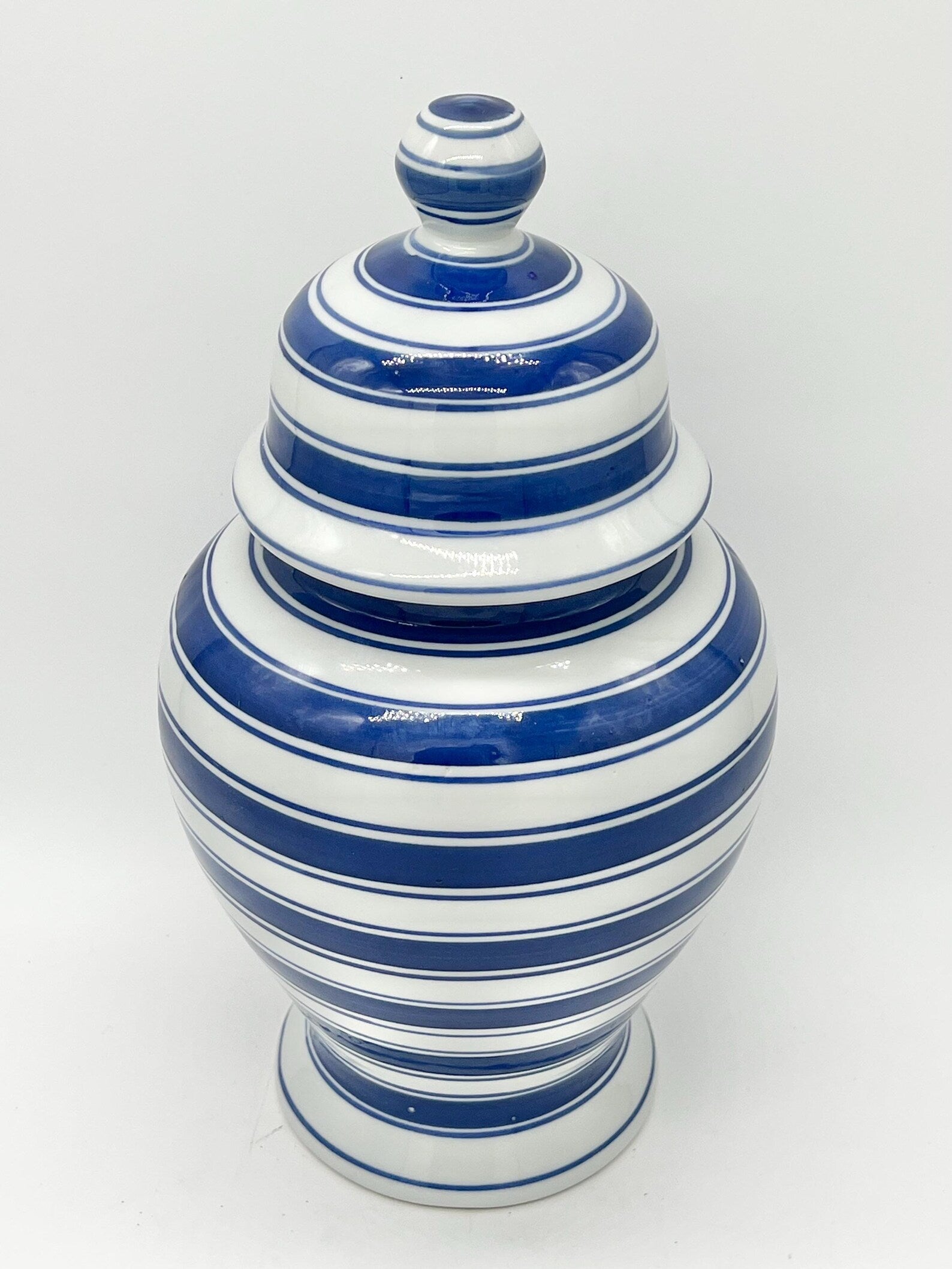 Beautiful Tinaja para Olokun o Yemaya - Ginger jar for Olokun or Yemaya