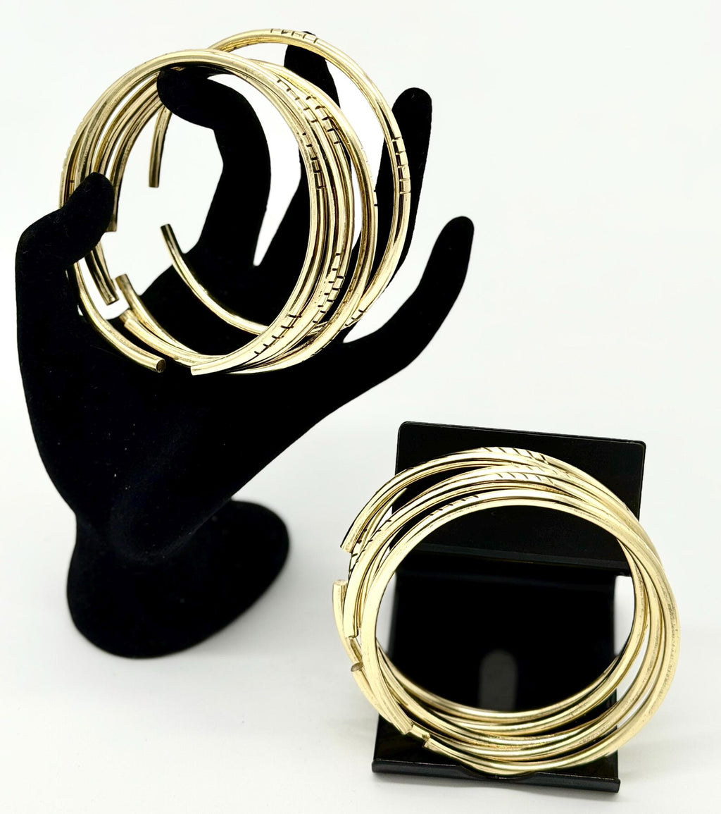 Manillas para Oshun en Latón - Set de 5 - 6ga gruesor / Handmade Brass Oshun Bangles - Set of 5 - 6ga thick