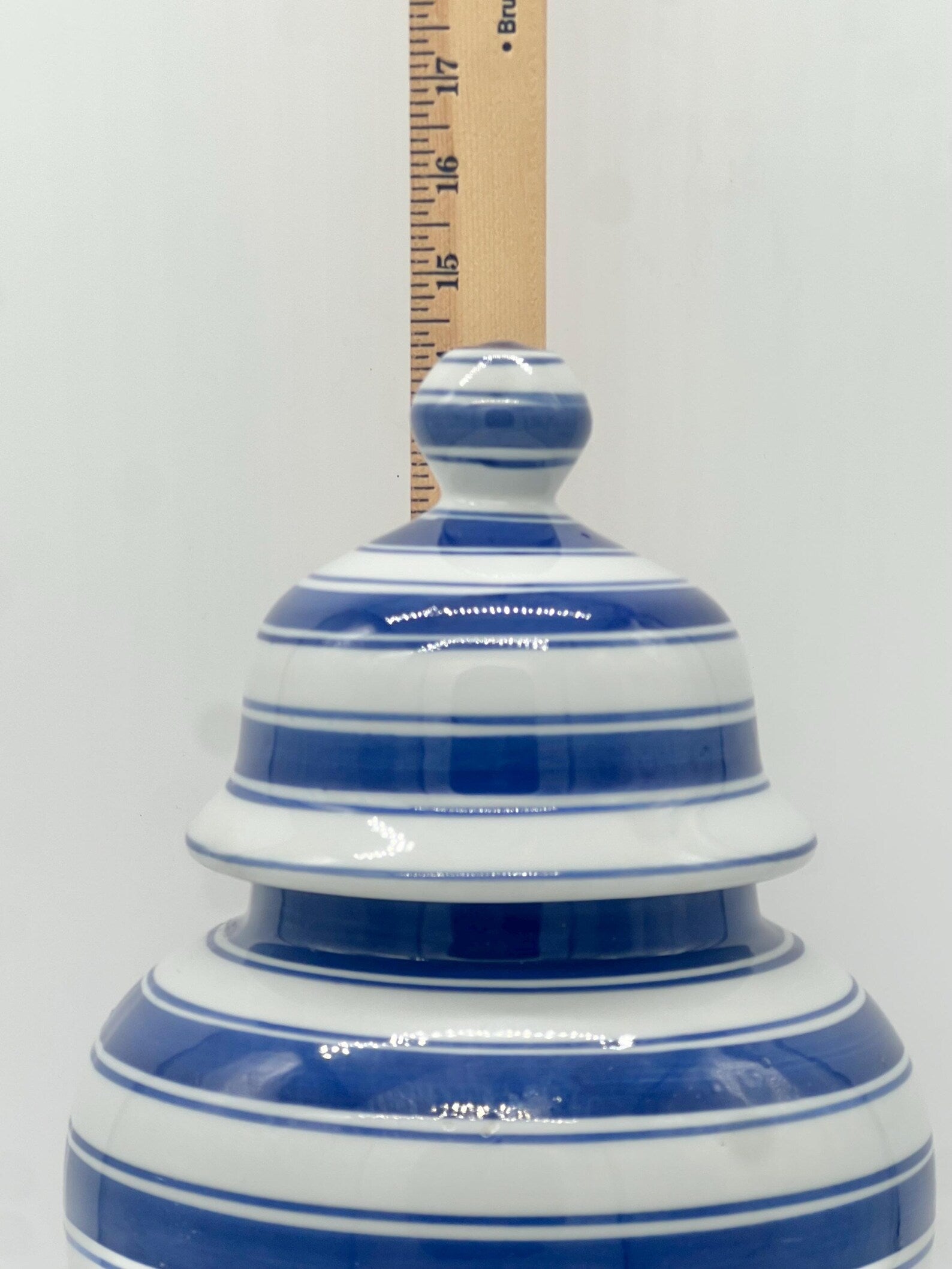 Beautiful Tinaja para Olokun o Yemaya - Ginger jar for Olokun or Yemaya