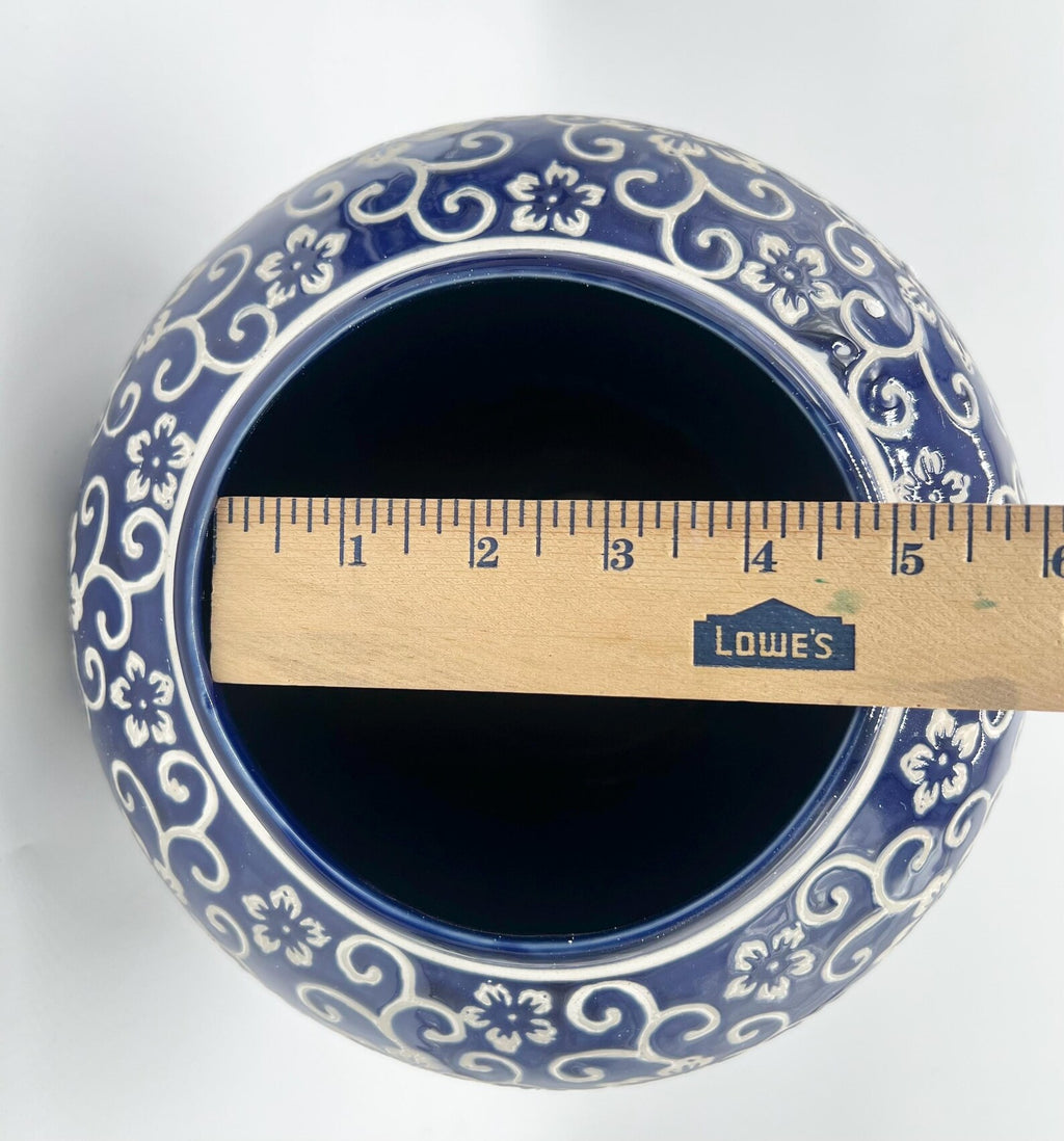 18'' Blue & White Ginger Jar for Olokun/Yemaya - 18'' Tinaja azul y blanco para Olokun/Yemaya