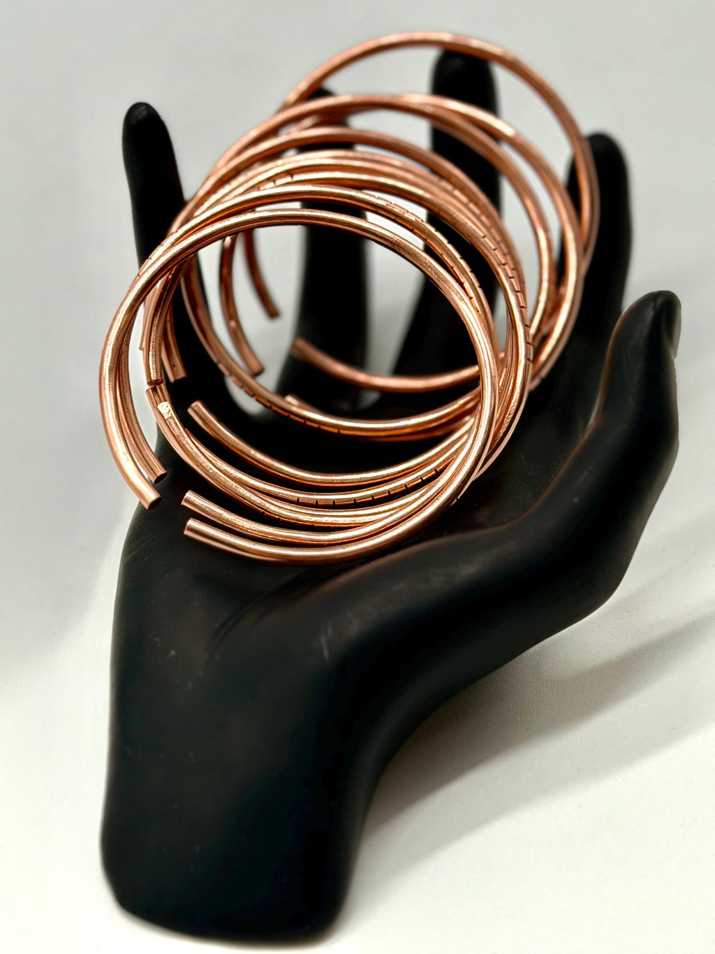Manillas para Oya en Cobre Fino 8ga (gruesor tradicional) / Handmade Pure Copper Oya Bangles 8ga (traditional thickness)