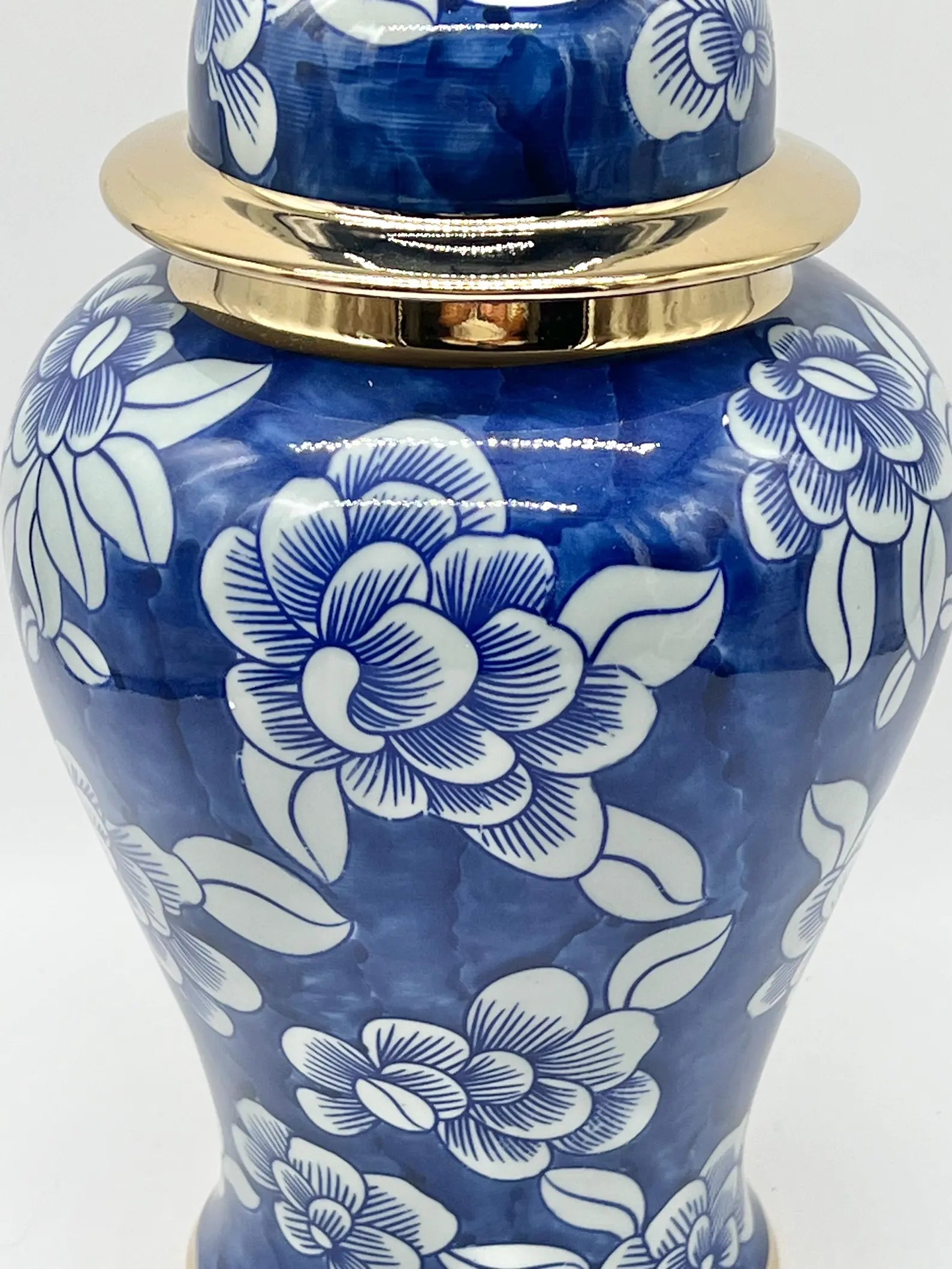 Tinaja Azul Floral para Olokun o Yemaya / Blue Floral Ginger jar for Olokun or Yemaya
