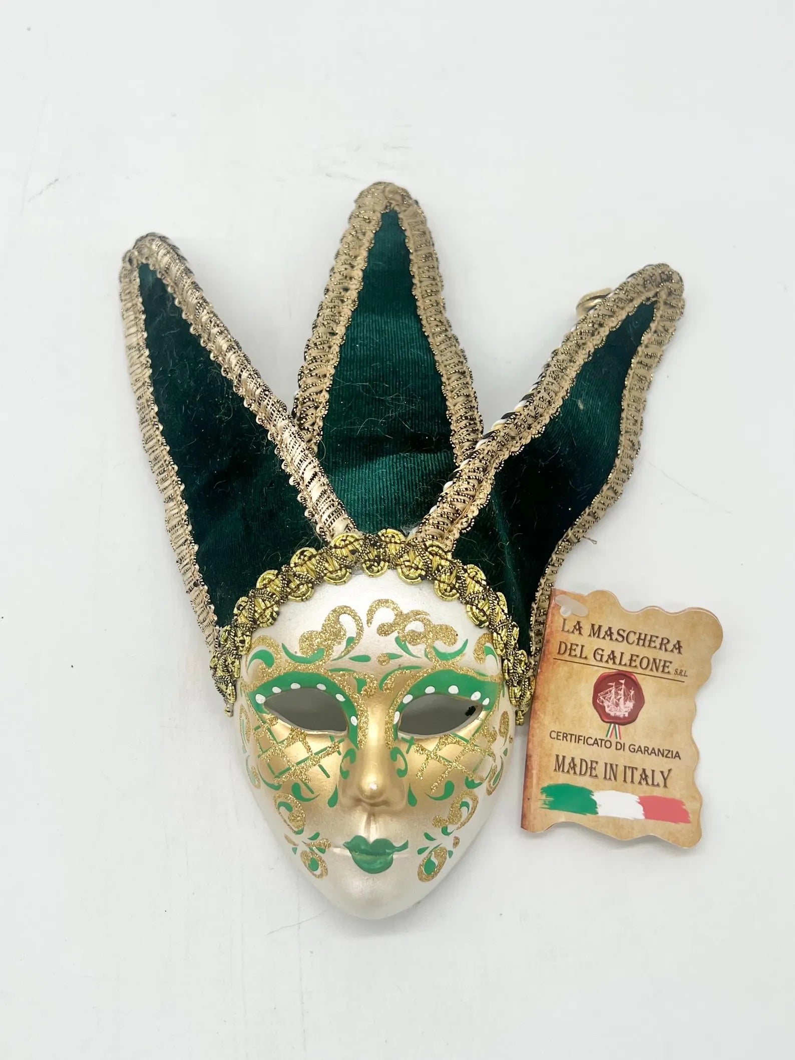 Handmade 8 inch Venetian Mask for Orishas / Máscara veneciana hecha a mano de 8 pulgada para Orishas