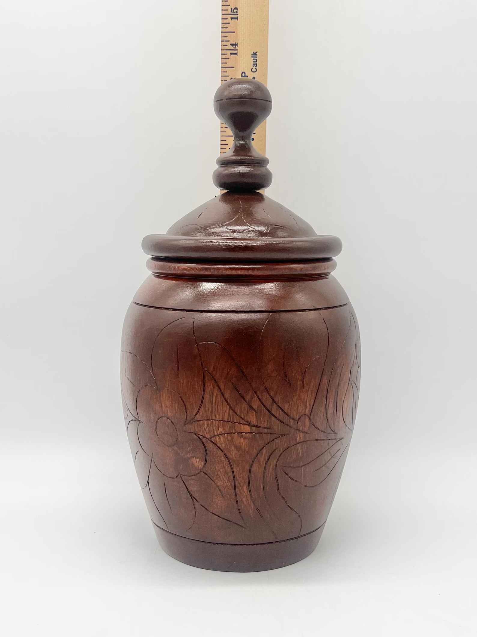 Hand Carved Wooden Basin / Lebrillo De Aggayu
