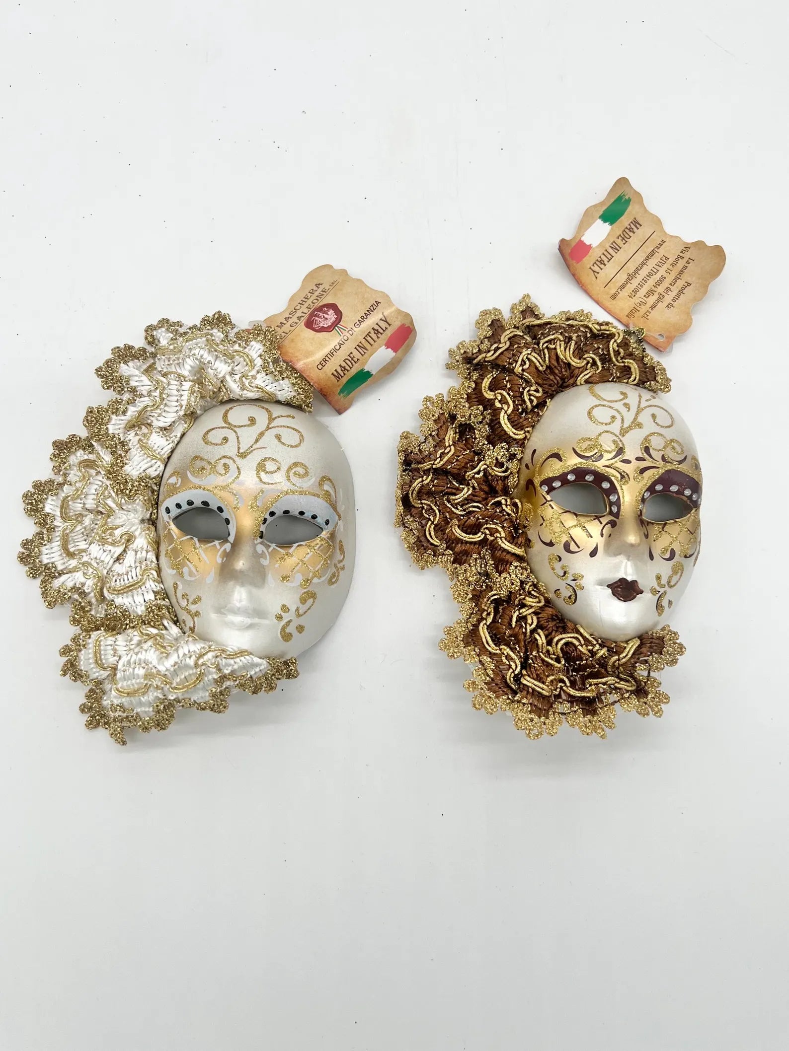 Handmade Venetian Mask for Orishas / Máscara veneciana hecha a mano para Orishas