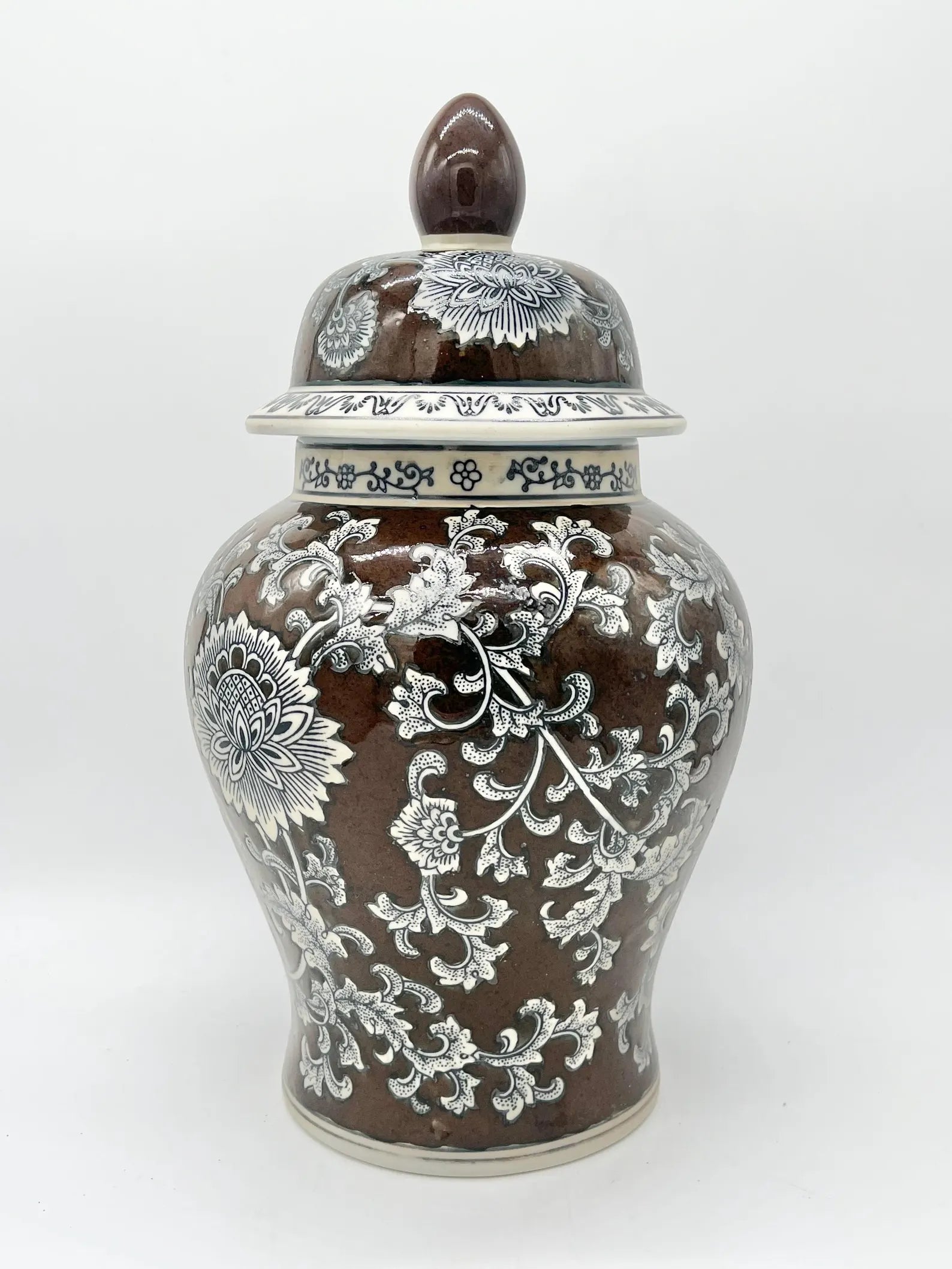 Brown Floral Ginger Jar for Oya / Tinaja Floral Marrón para Oya