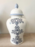 Tinaja Banca con diseño floral minimalista para Olokun o Yemaya / White Ginger Jar with Minimalist Floral Design for Olokun or Yemaya