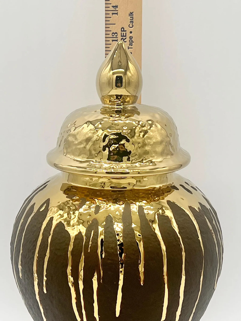 Exotic crafted 14 inch Ginger Jar for Orishas Oya/Oshun - Tinaja exótica para Orishas Oya/Oshun