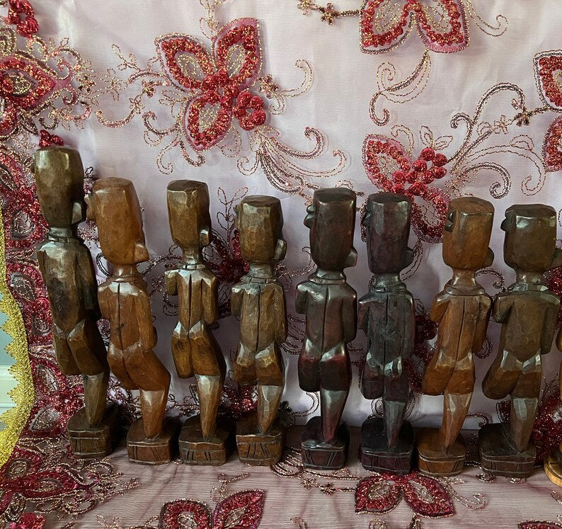 Handcrafted Ozain Wooden Statue / Estatua de madera de Ozain hecha a mano