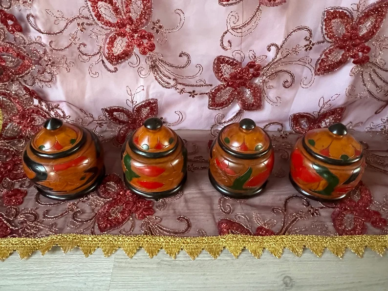Small Handcrafted Wooden Bateas / Pequeñas Bateas de madera hechas a mano