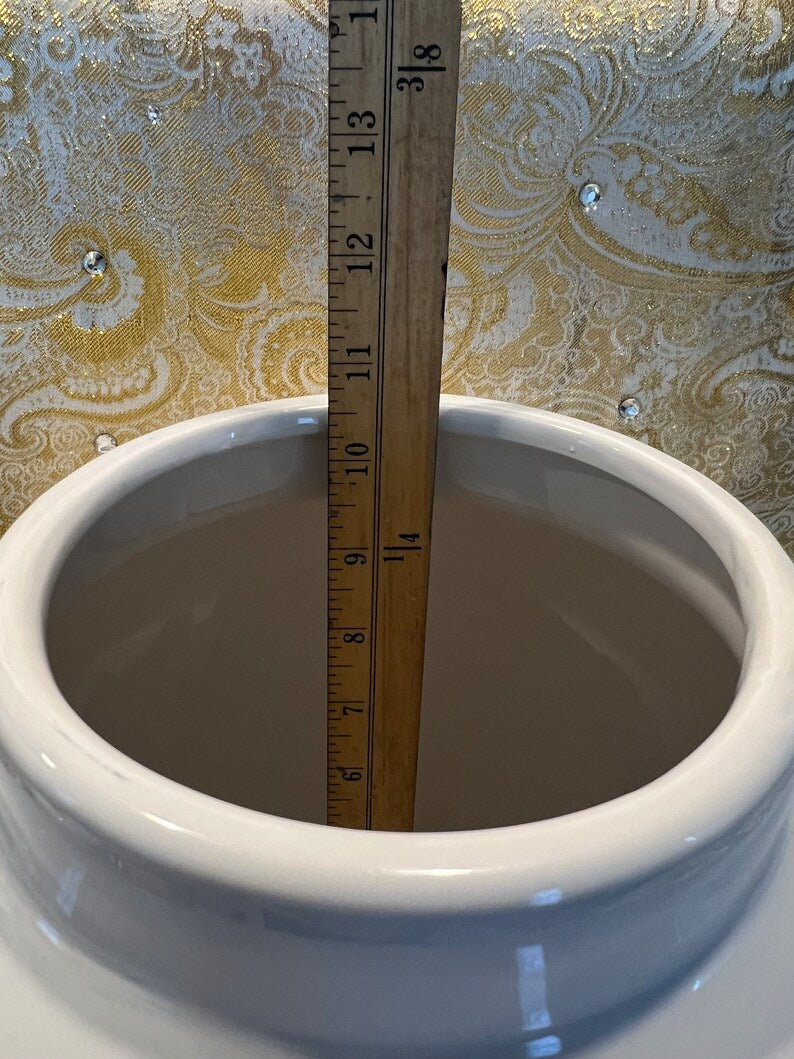 Ceramic Tinaja for Orishas / Tinaja de Cerámica para Orishas