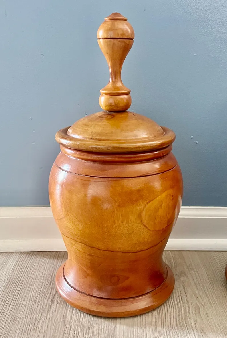 Hand Carved Wooden Basin / Lebrillo De Aggayu