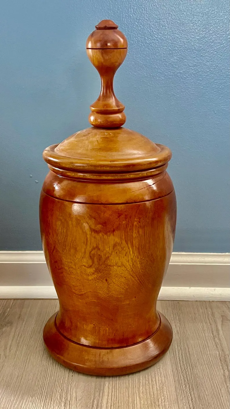 Hand Carved Wooden Basin / Lebrillo De Aggayu