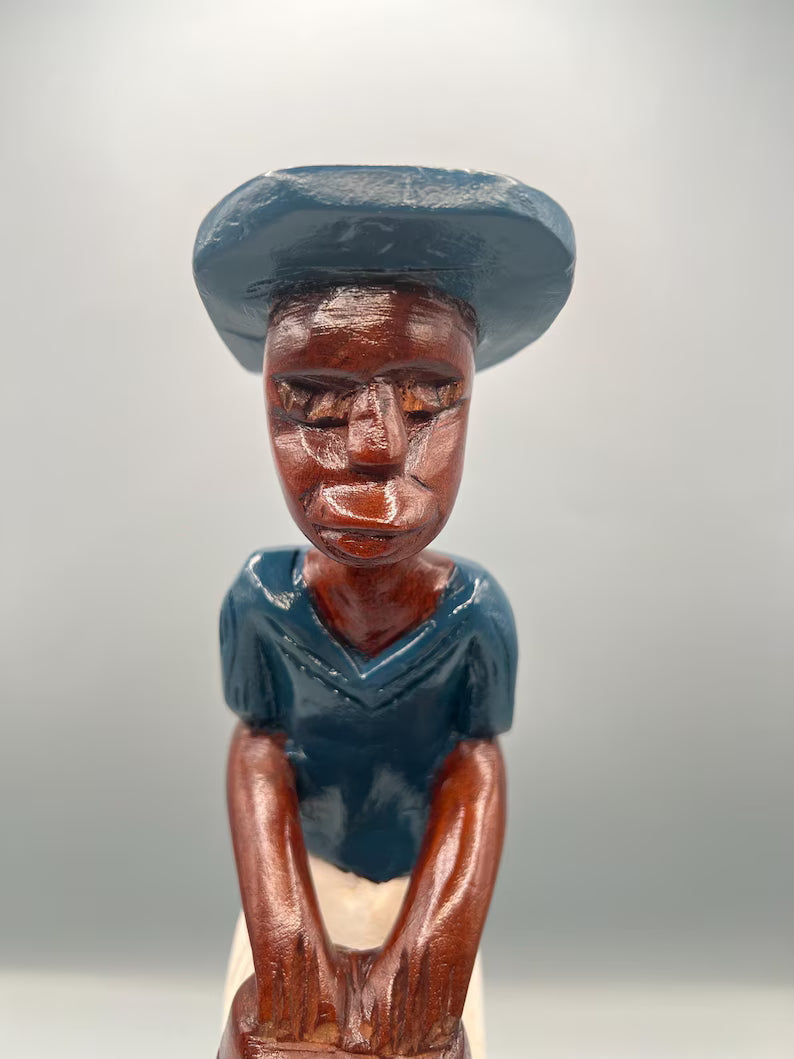 Handcrafted Muerto Wooden Statue Set / Set de Estatuas Talladas a Mano