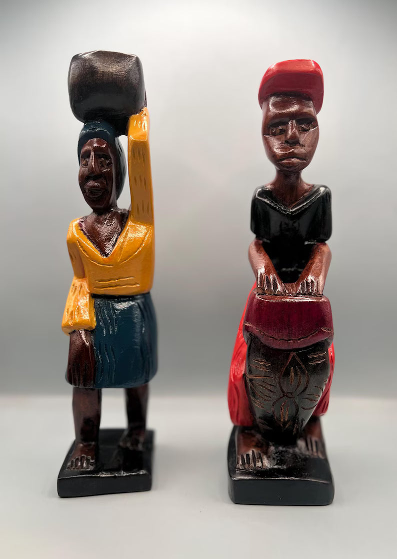 Handcrafted Muerto Wooden Statue Set / Set de Estatuas Talladas a Mano