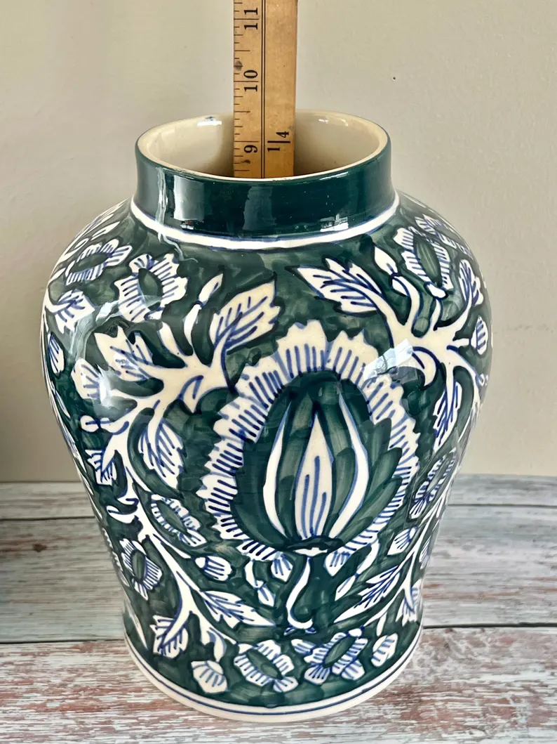 Inle y Abata - Set de Tinajas / Inle and Abata - Ginger Jars Set