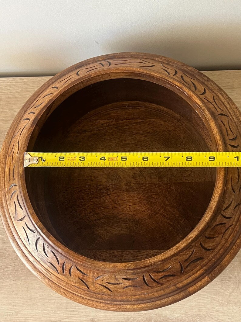 Batea Para Chango Grande con Hacha / Large Wooden Batea with Axe