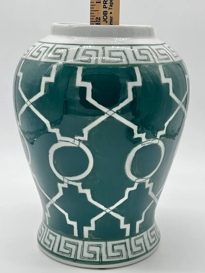 Tinaja Blanca con Patrón Verde para Inle / Ginger Jar White with Green Pattern for Inle