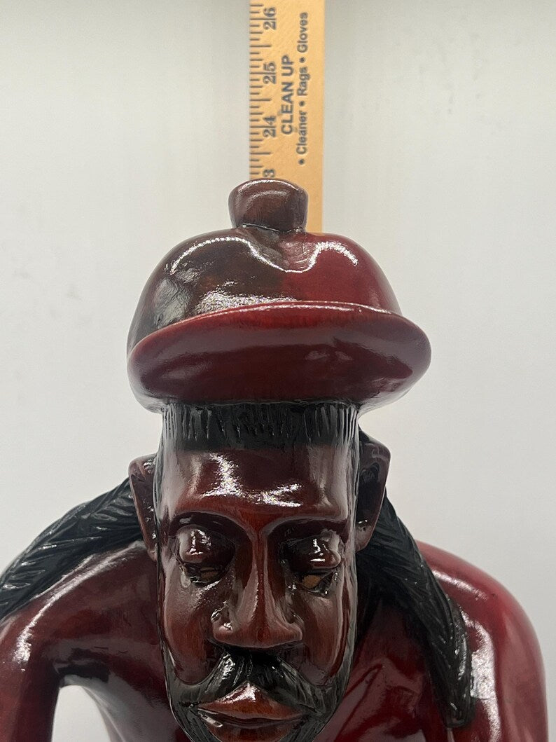 Hand Carved Wooden Congo Statue 23 inches / Estate del Congo de Madera tallada a mano 23 pulgadas