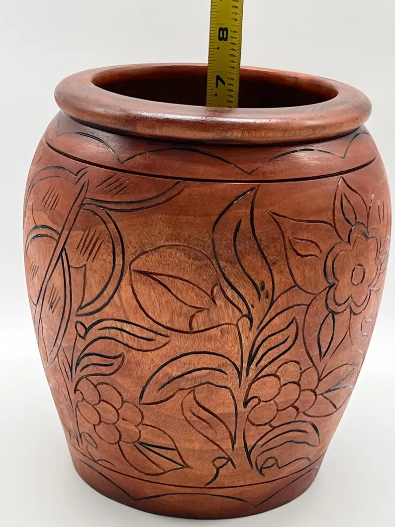 Hand Carved Wooden Basin / Lebrillo De Aggayu