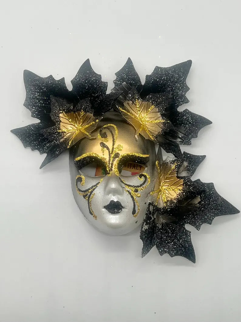 Handmade Venetian Mask for Orishas / Máscara Veneciana Hecha a Mano para Orishas