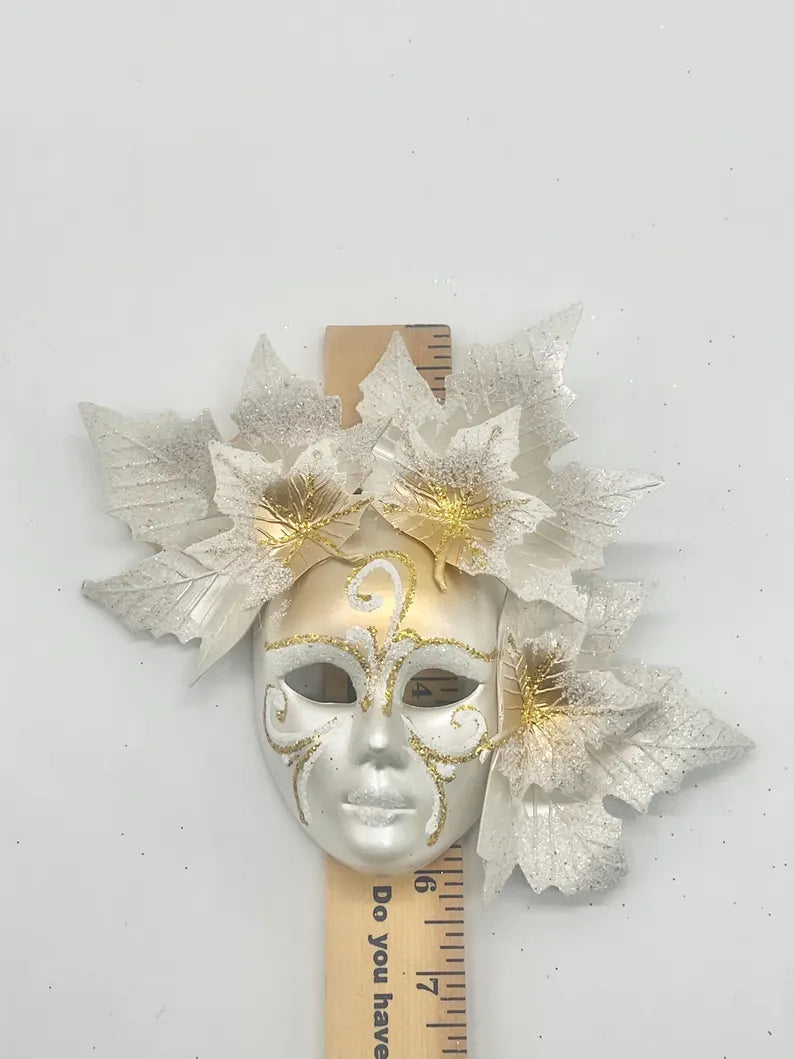 Handmade Venetian Mask for Orishas / Máscara Veneciana Hecha a Mano para Orishas