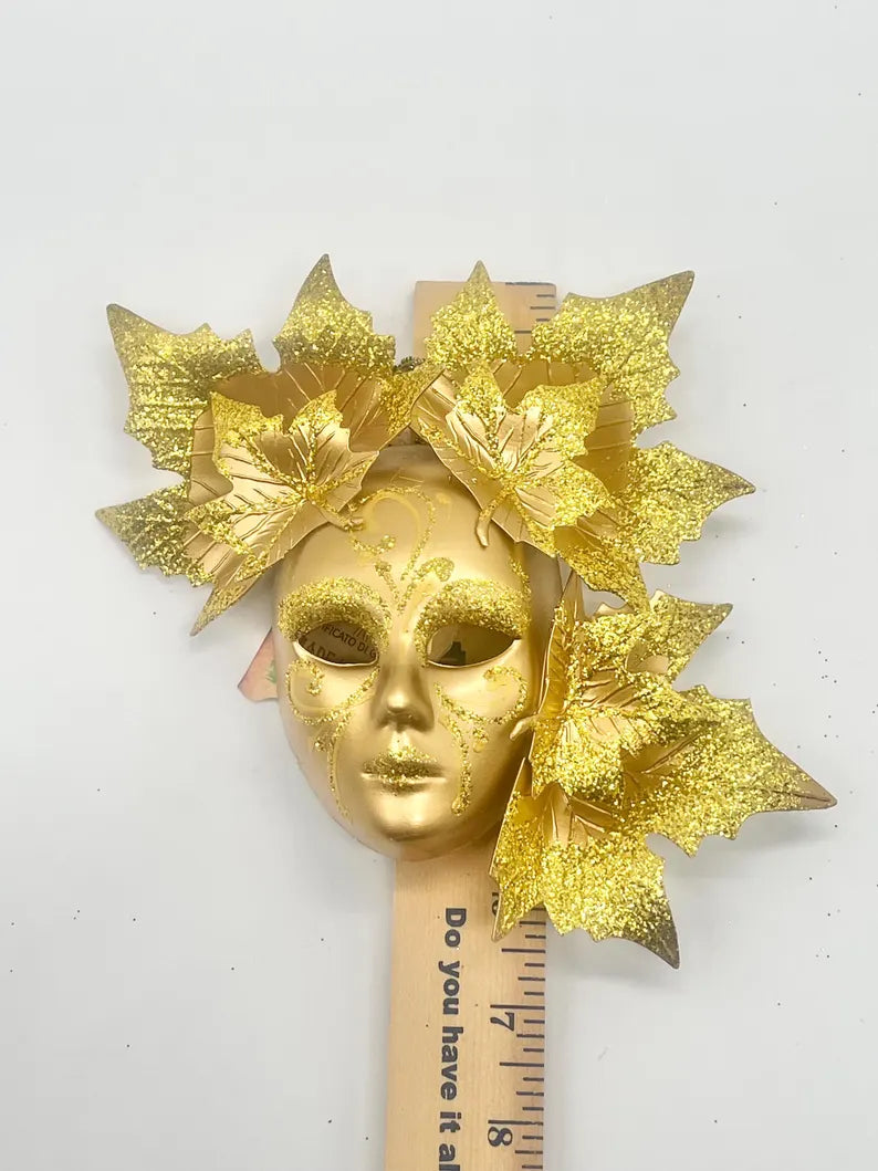 Handmade Venetian Mask for Orishas / Máscara Veneciana Hecha a Mano para Orishas