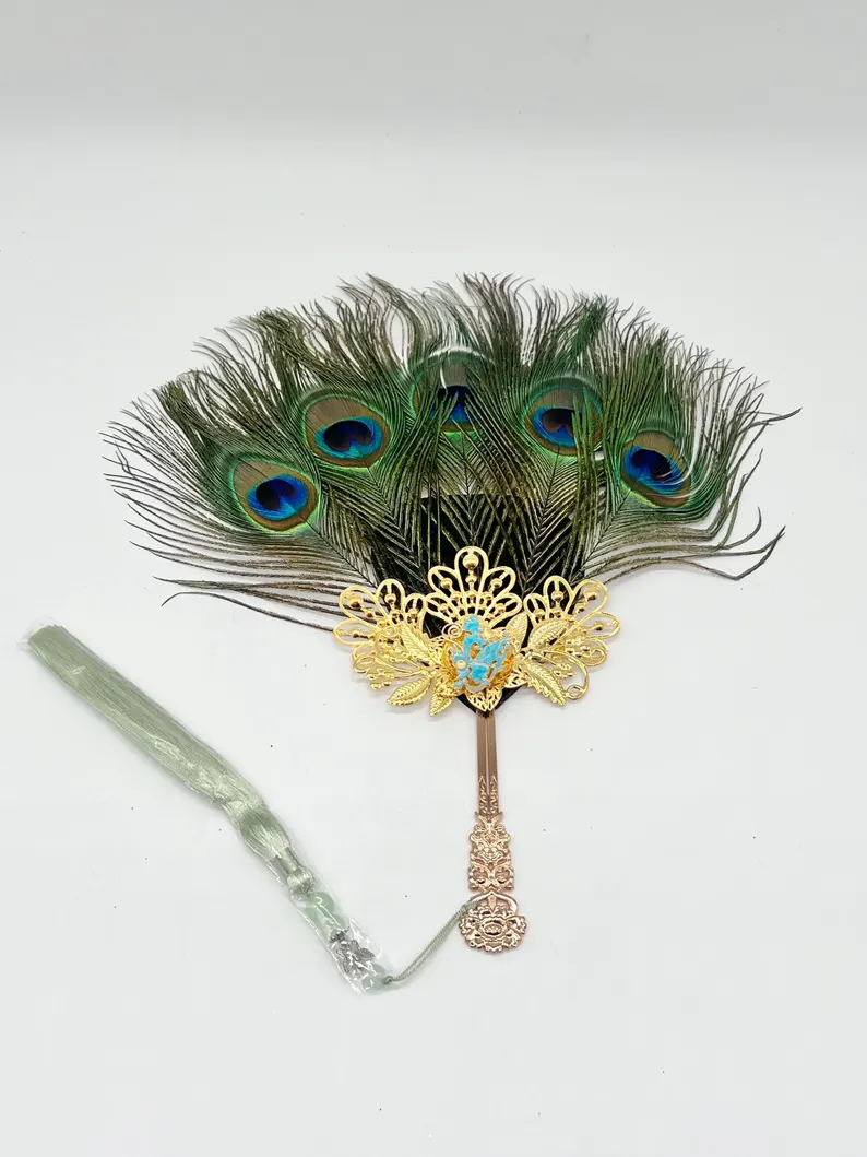 Oshun Peacock Feather Elegant Fan 13” / Abanico Elegante de Oshun 13”