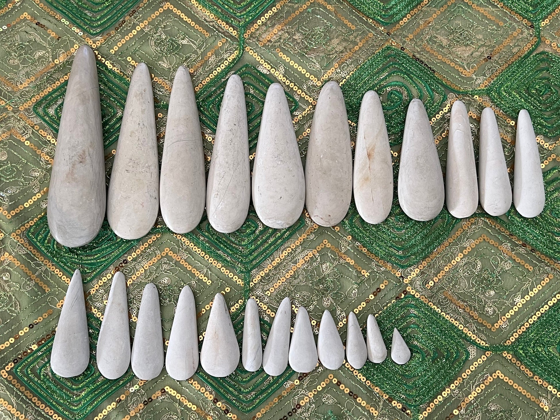 Rare White Lighting Stone / Piedra de Rayo Blanca