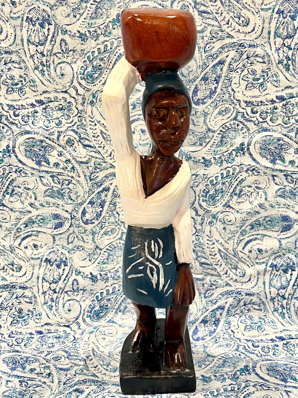 Handcrafted Muerto Wooden Statue Set / Set de Estatuas Talladas a Mano