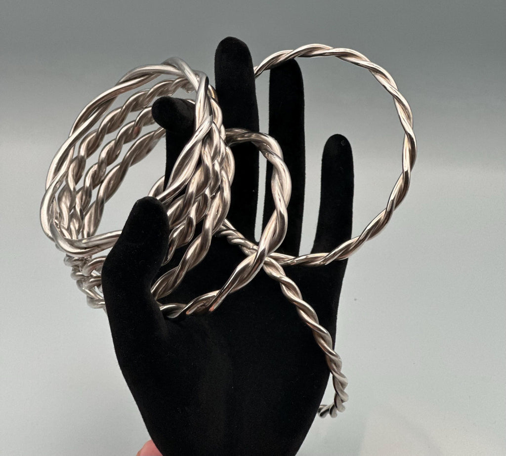 Handmade .999 Fine Silver Ochossi Bangle - Traditional 8 Gauge