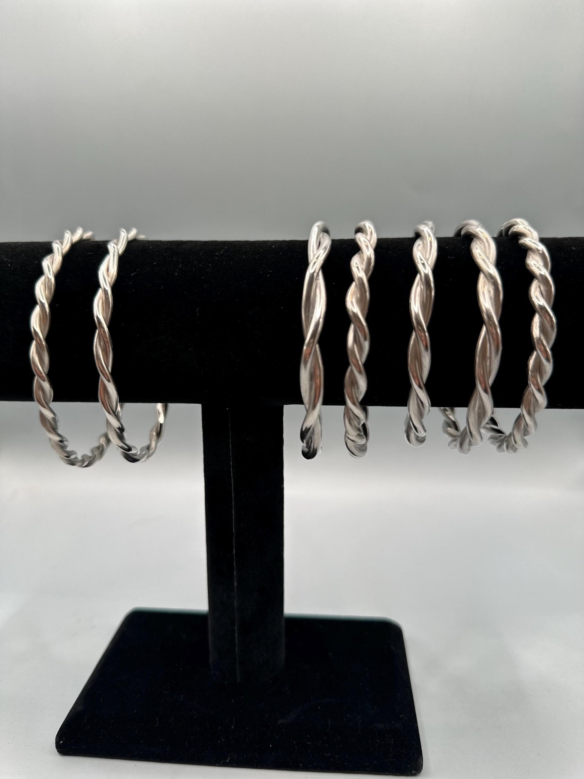 Handmade .999 Fine Silver Ochossi Bangle - Traditional 8 Gauge